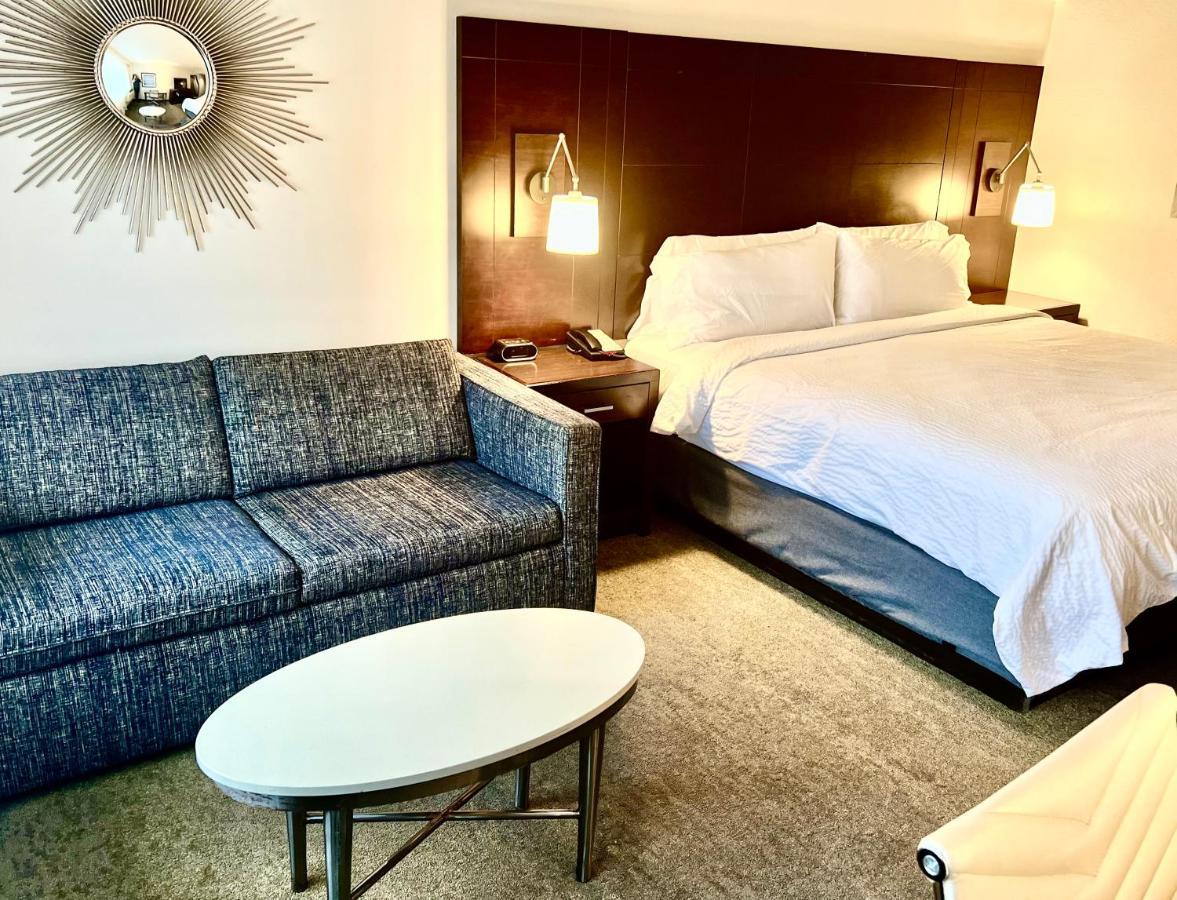 Holiday Inn Virginia Beach - Norfolk By Ihg Exterior foto