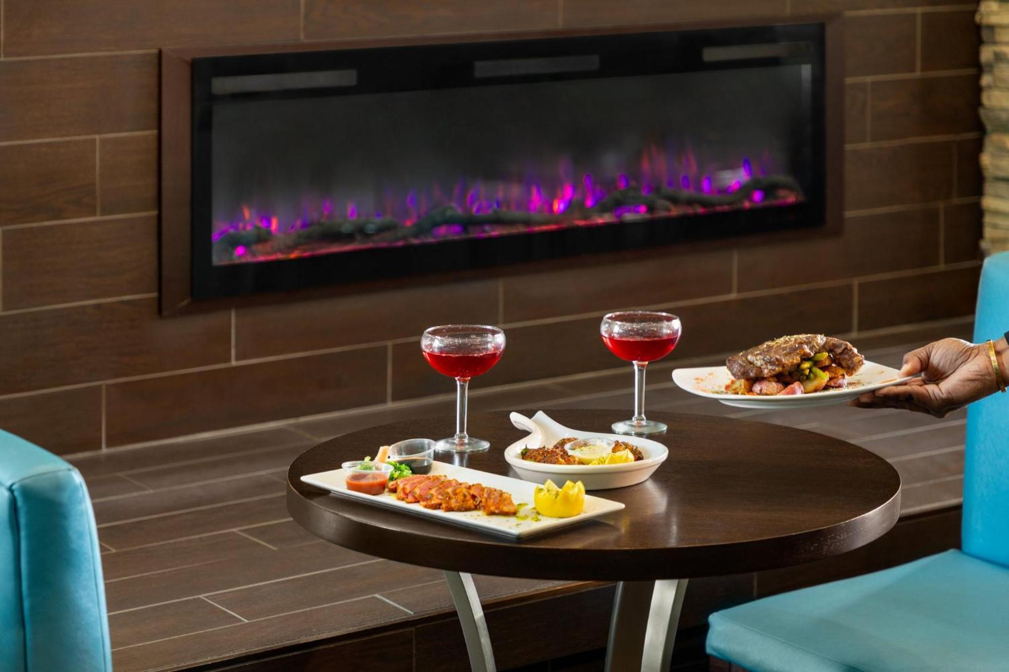 Holiday Inn Virginia Beach - Norfolk By Ihg Exterior foto