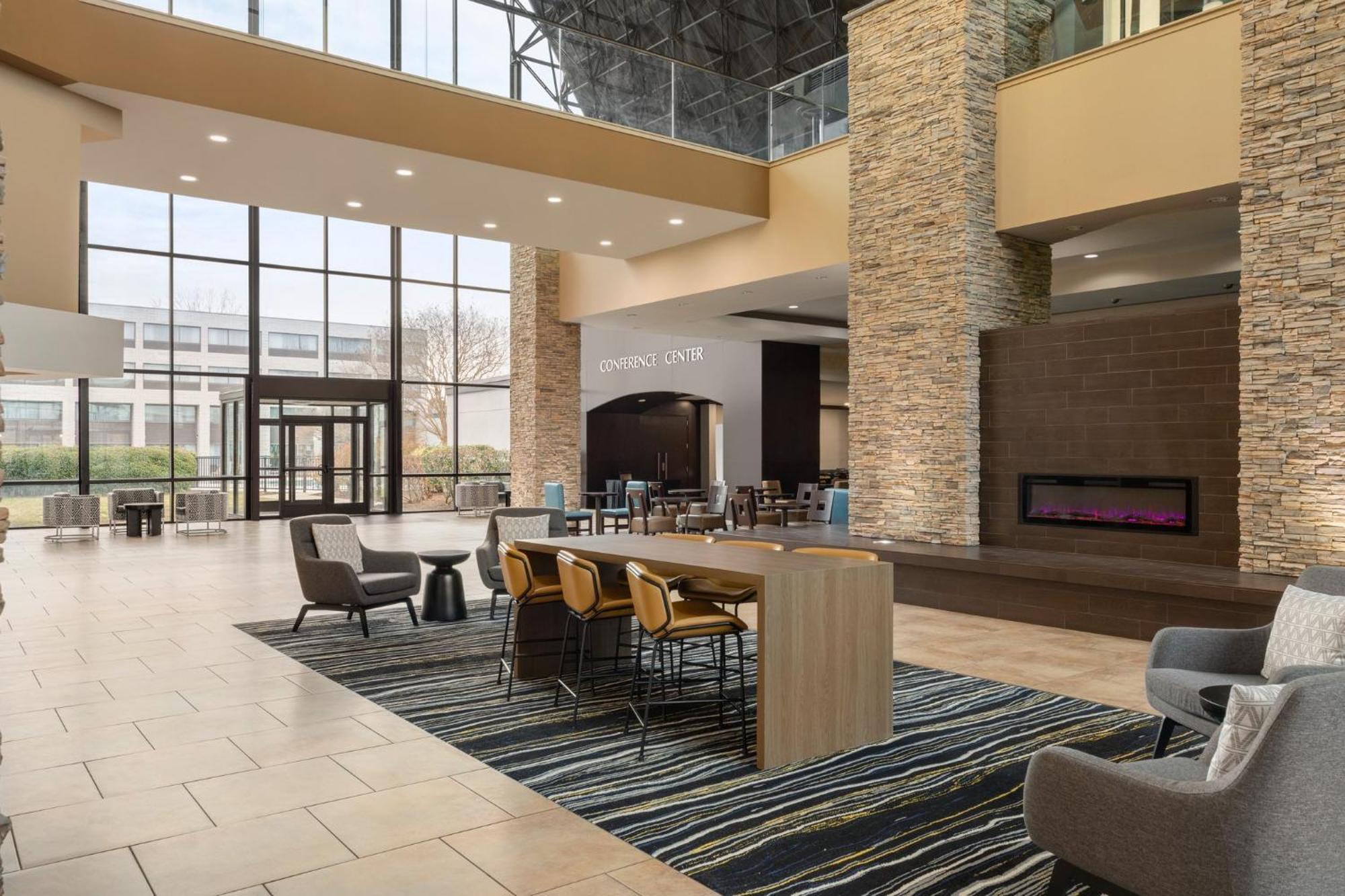 Holiday Inn Virginia Beach - Norfolk By Ihg Exterior foto