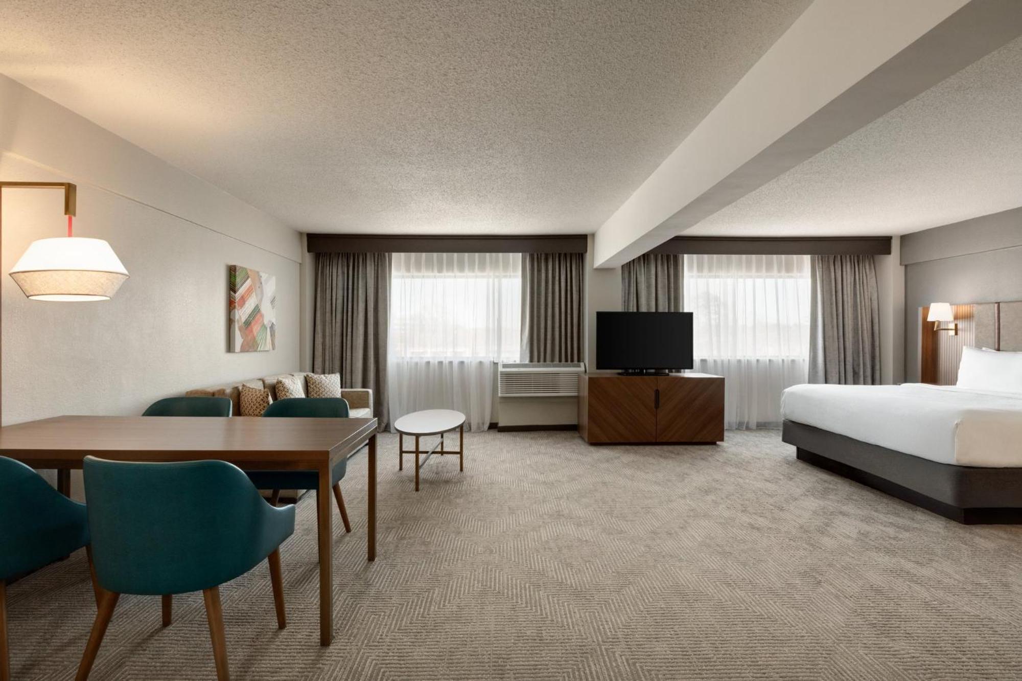 Holiday Inn Virginia Beach - Norfolk By Ihg Exterior foto