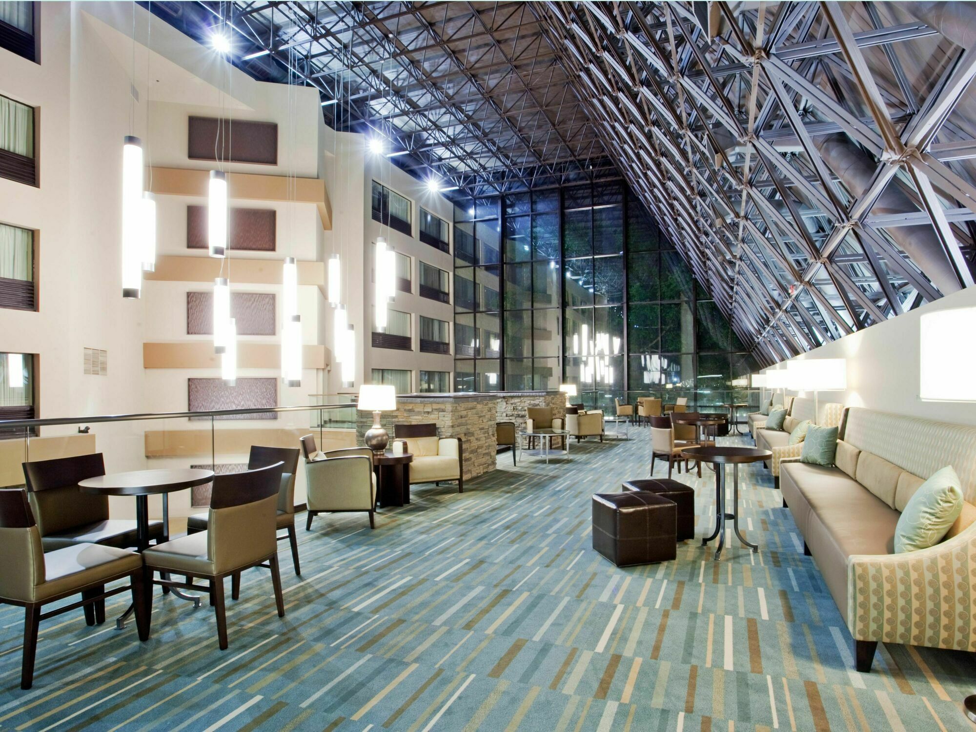 Holiday Inn Virginia Beach - Norfolk By Ihg Exterior foto
